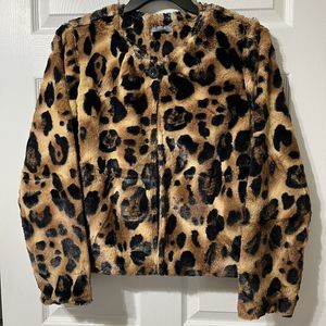 Cass Faux Fur Leopard Jacket M